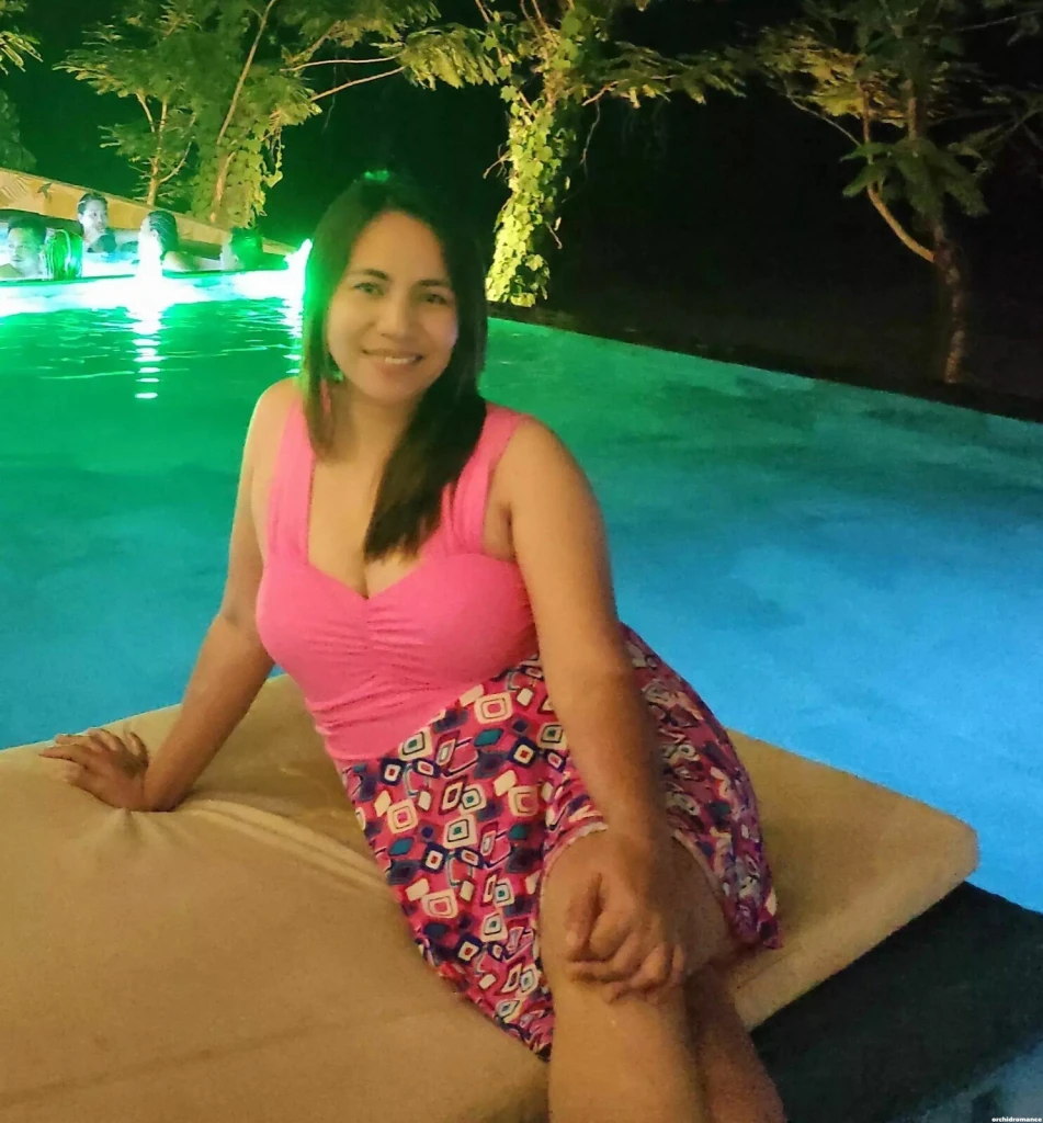 Trisha Profile image 4