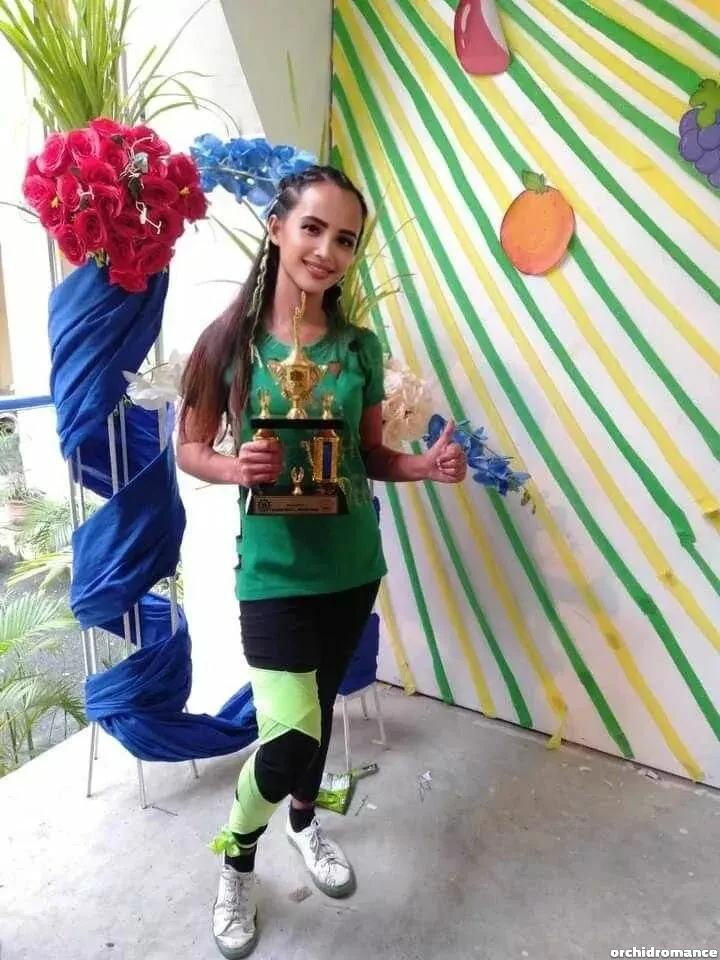 Gladys Profile image 4