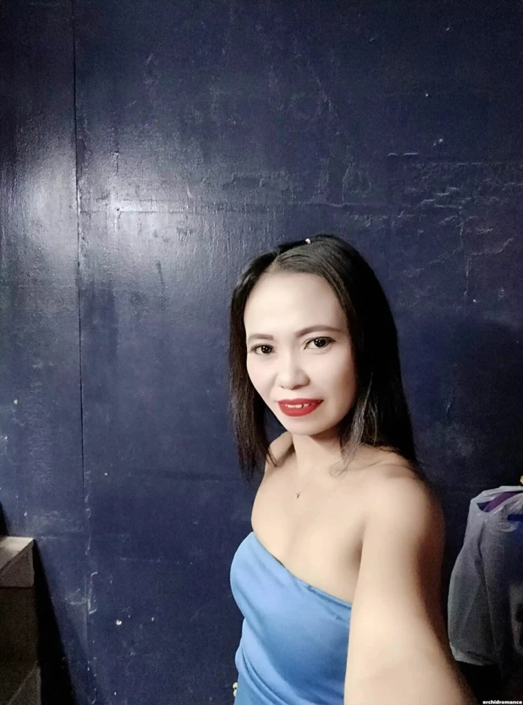 Cheryl Profile image 3