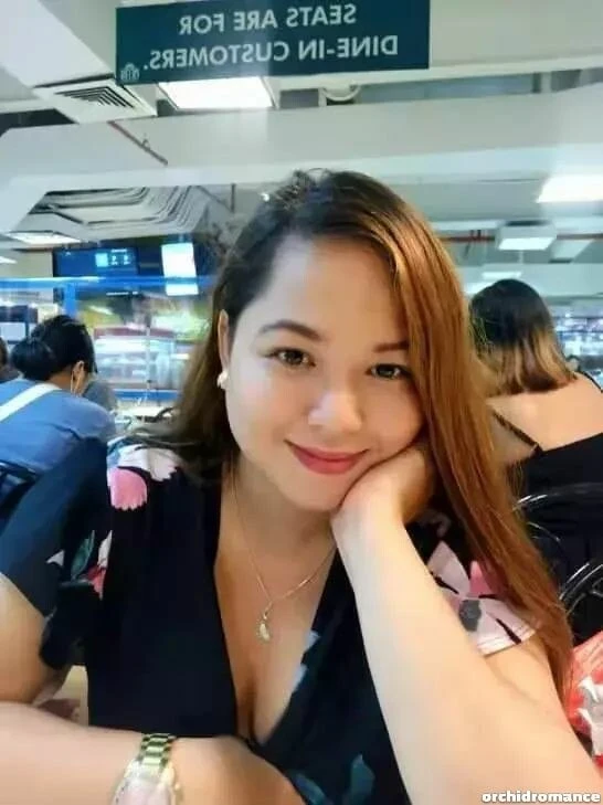 chris Profile image 3