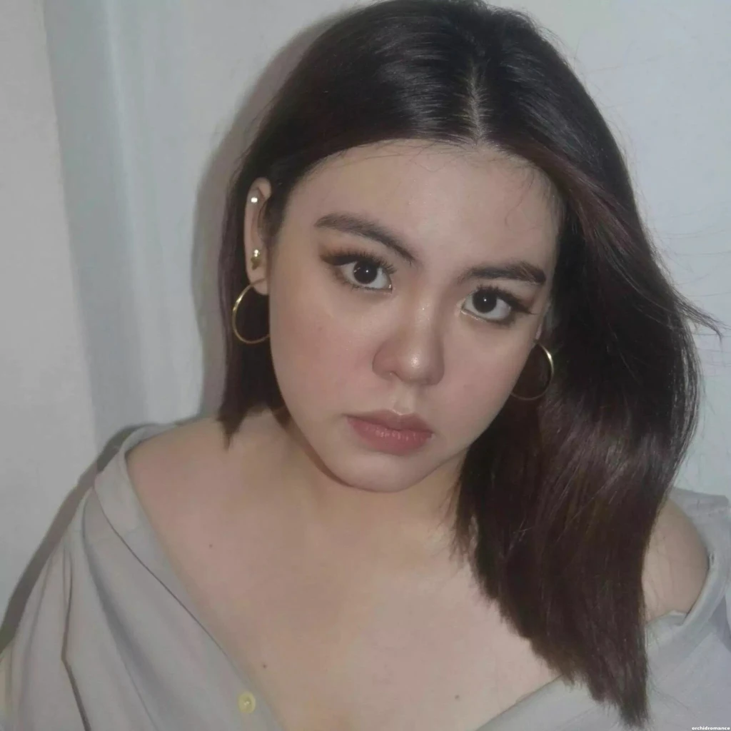 Carrie Profile image 1