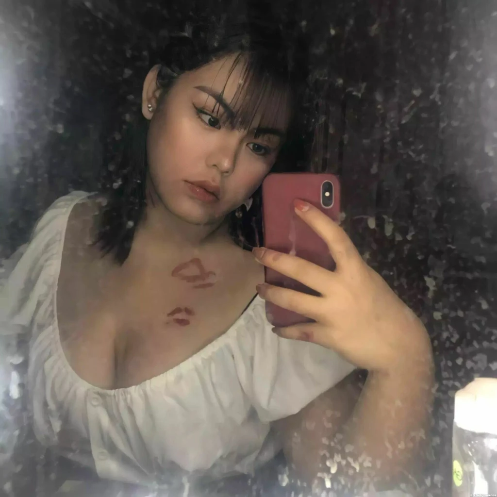 Carrie Profile image 3