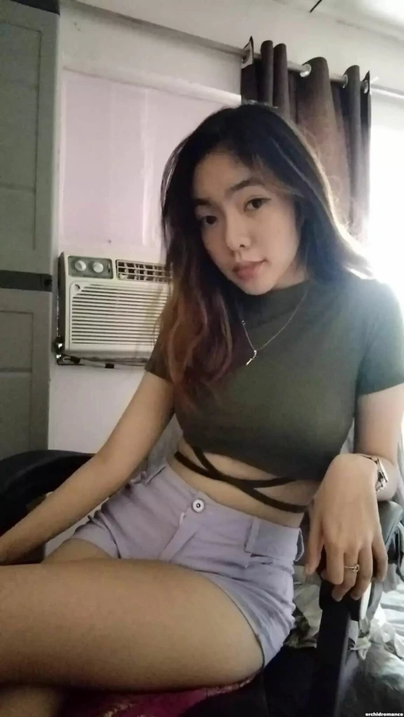 Ferlynne Profile image 4